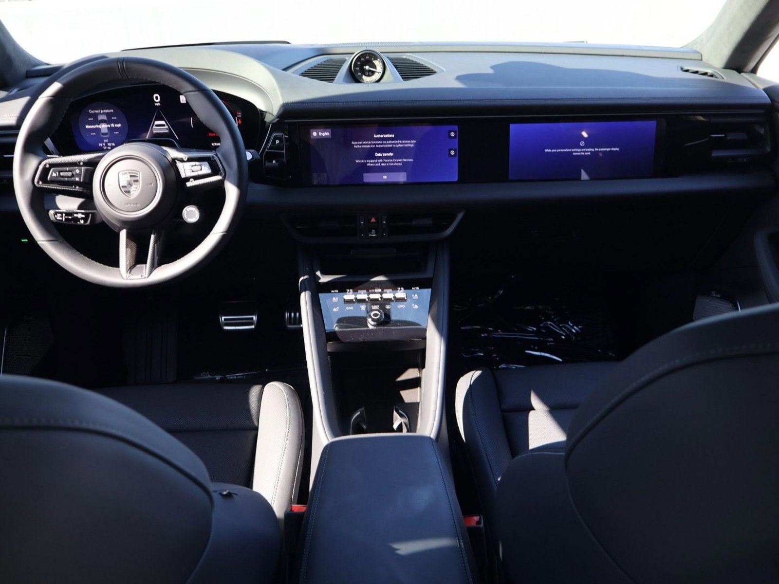 New 2026 Porsche Macan Turbo Electric image 21