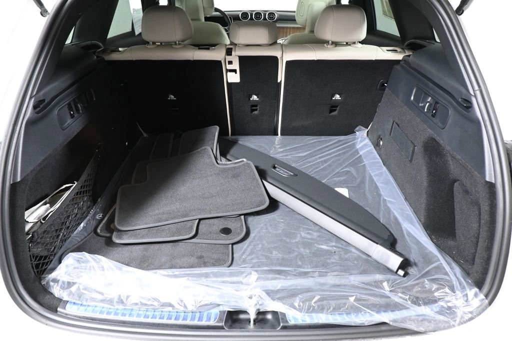 Certified 2026 Mercedes-Benz GLC 300 4MATIC image 35