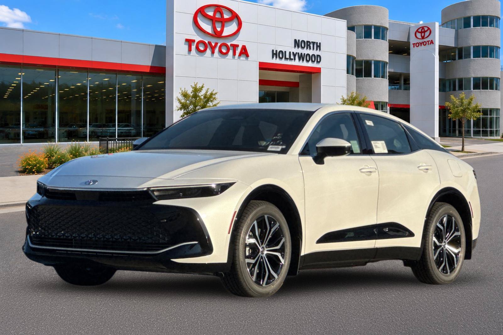 New 2027 Toyota Crown AWD/4WD image 1
