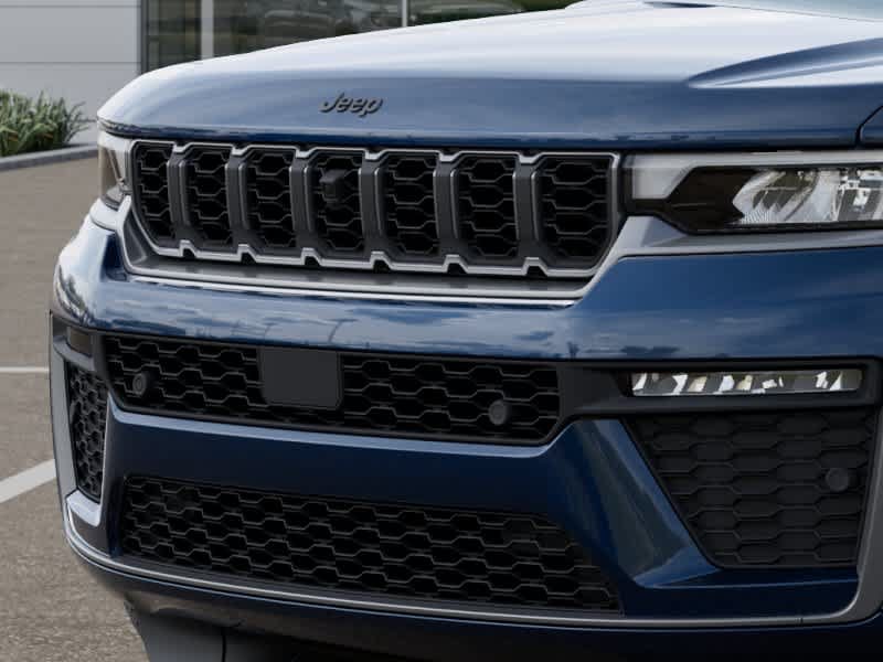 New 2026 Jeep Grand Cherokee L Limited AWD/4WD image 11