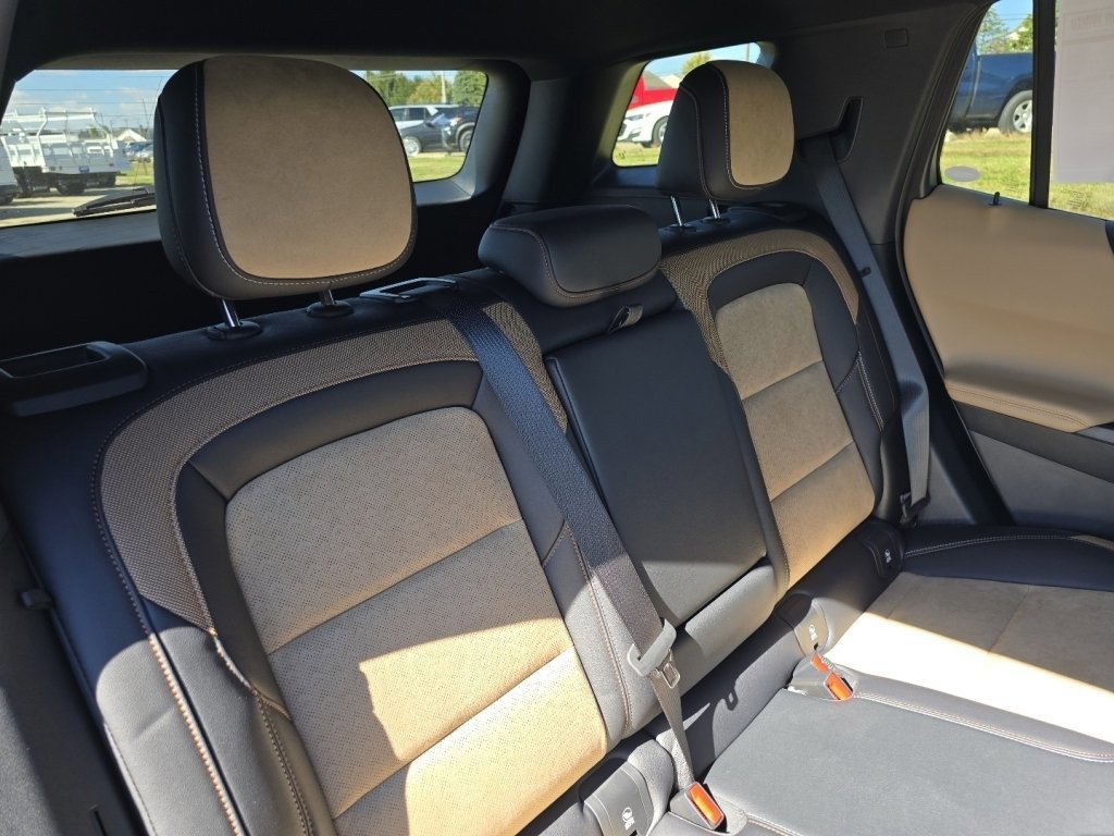 New 2026 Chevrolet Equinox ACTIV w/ Convenience Package III image 12