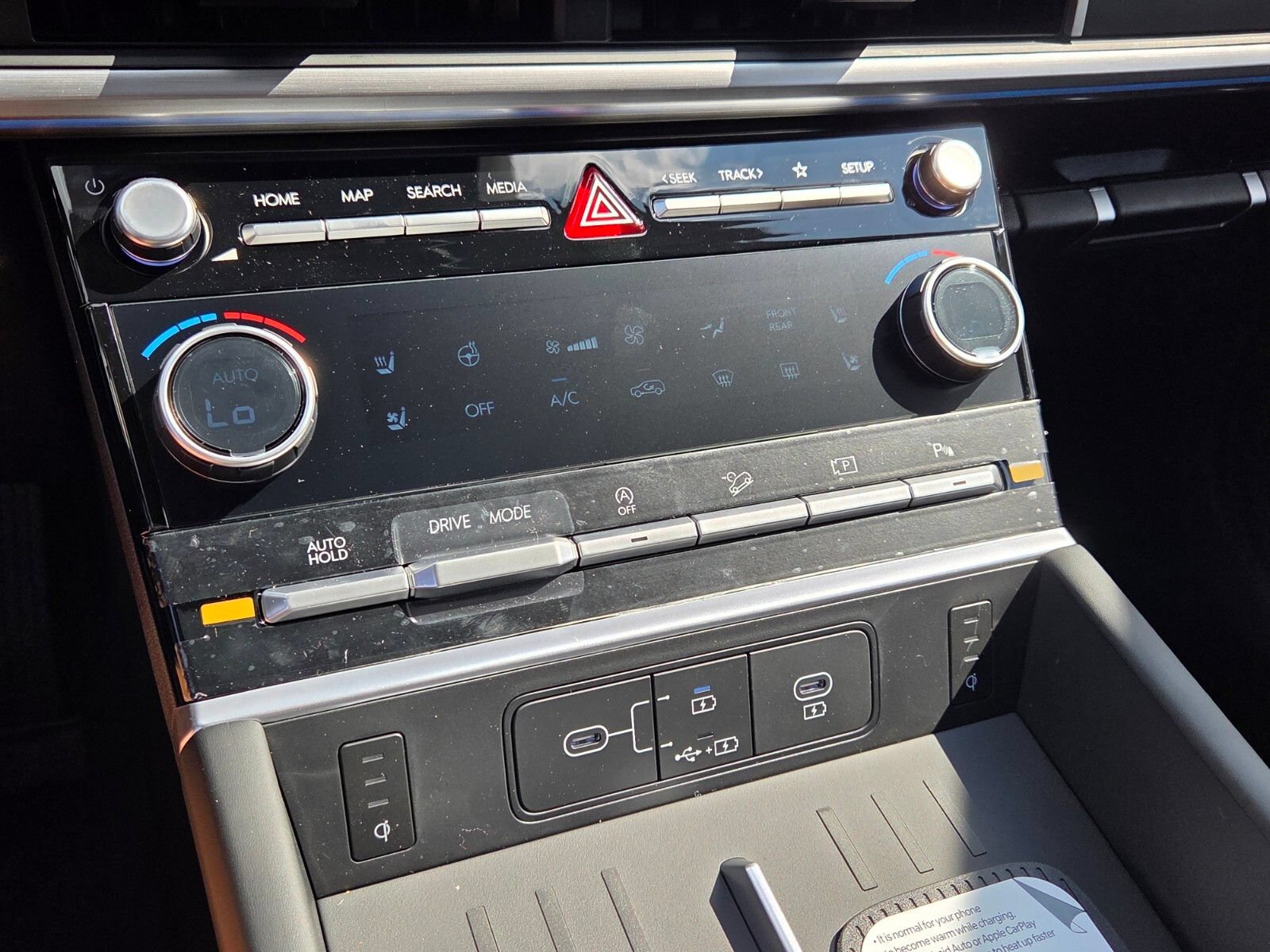 New 2026 Hyundai Santa Fe Limited FWD image 21