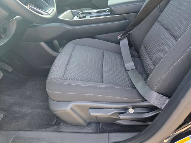 Used 2026 Chevrolet Equinox LT FWD image 15
