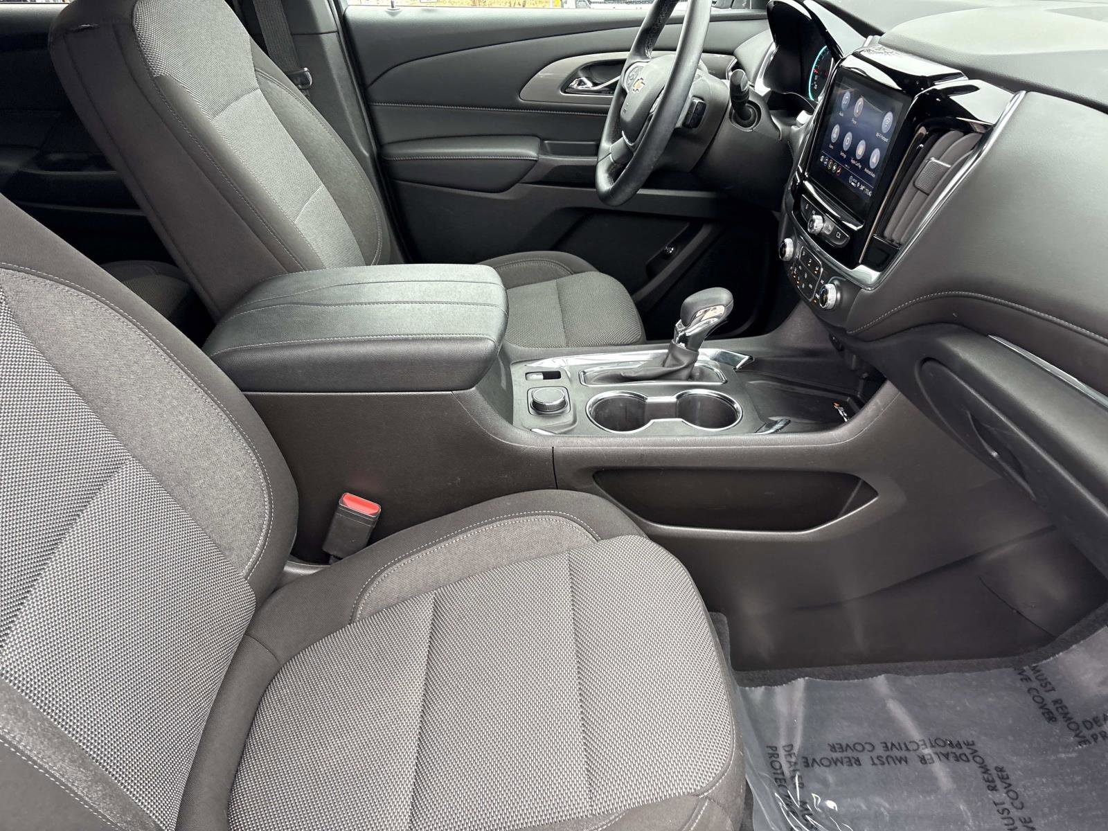 Used 2023 Chevrolet Traverse LT image 34