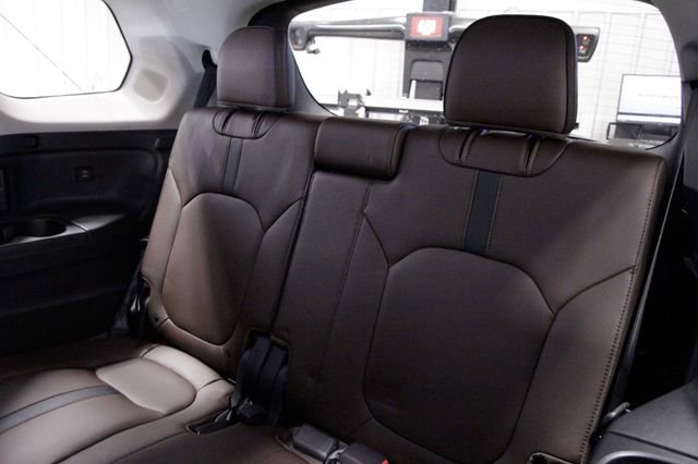 Certified 2025 Honda Pilot Elite image 18