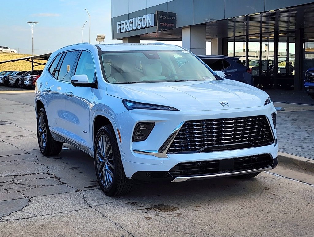 New 2026 Buick Enclave Avenir w/ Super Cruise Package image 2