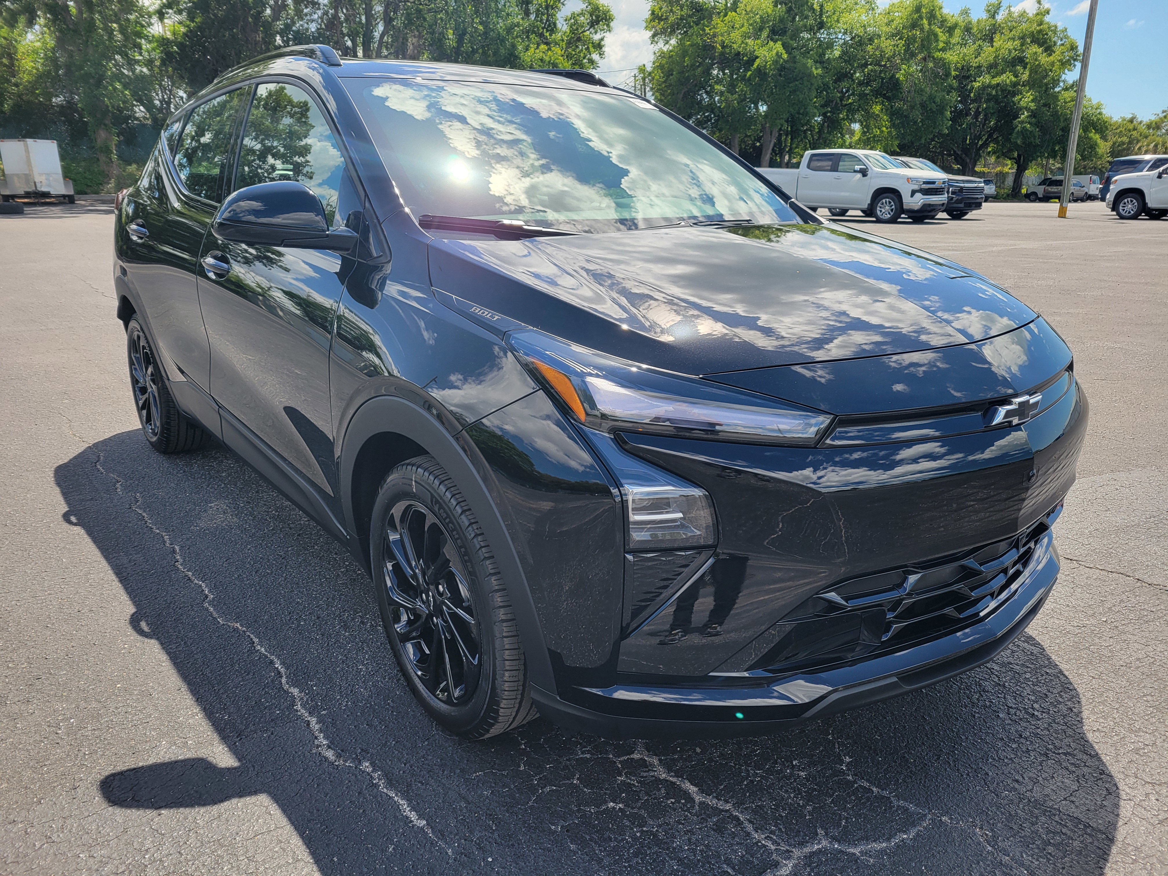 New 2027 Chevrolet Bolt RS w/ Technology Package image 3