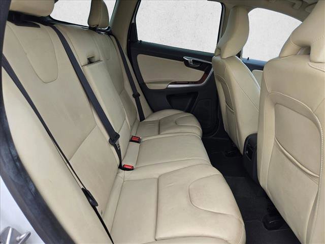 Used 2017 Volvo XC60 T5 Inscription w/ Advanced Package image 19
