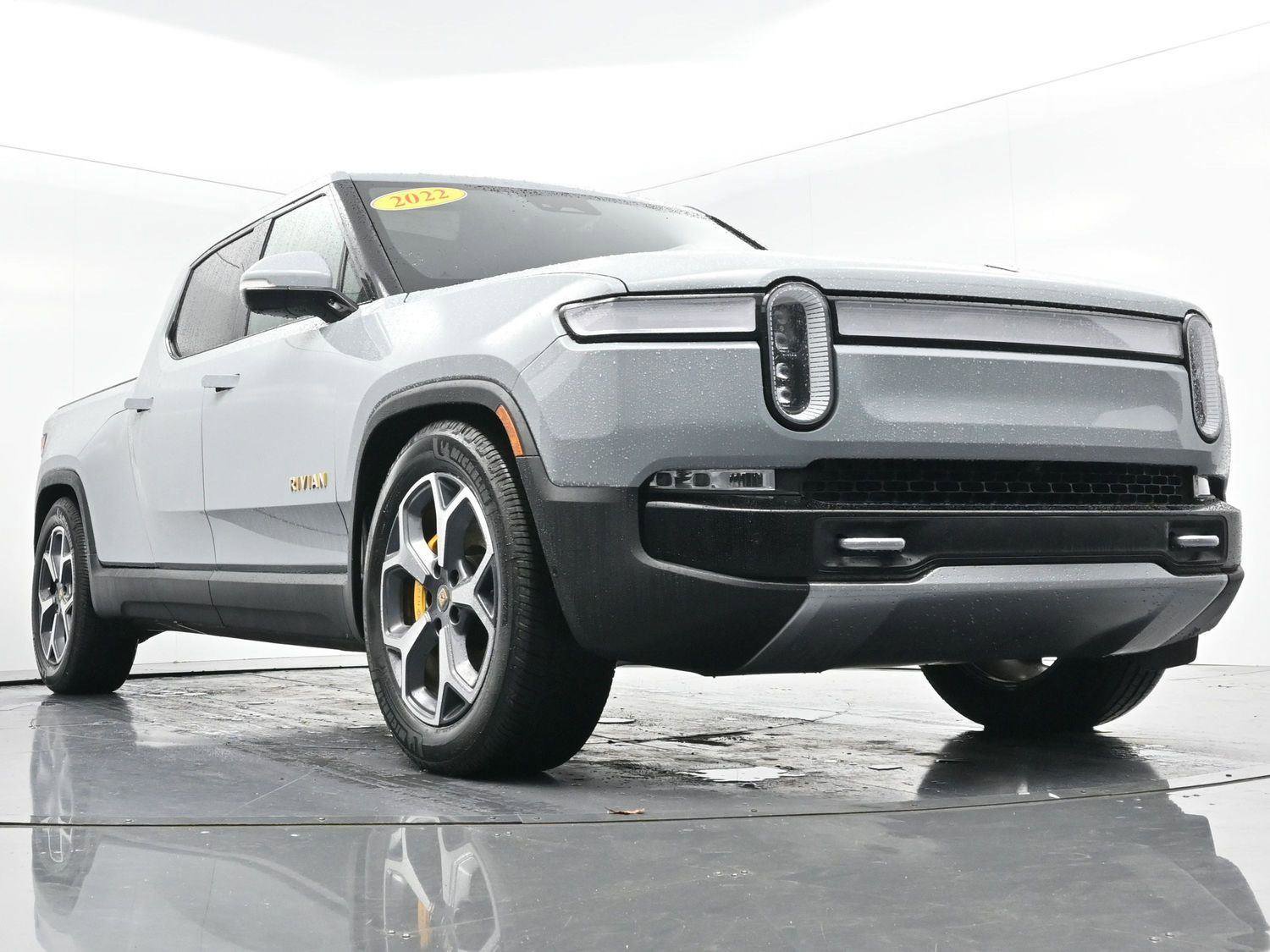 Used 2022 Rivian R1T Adventure image 45