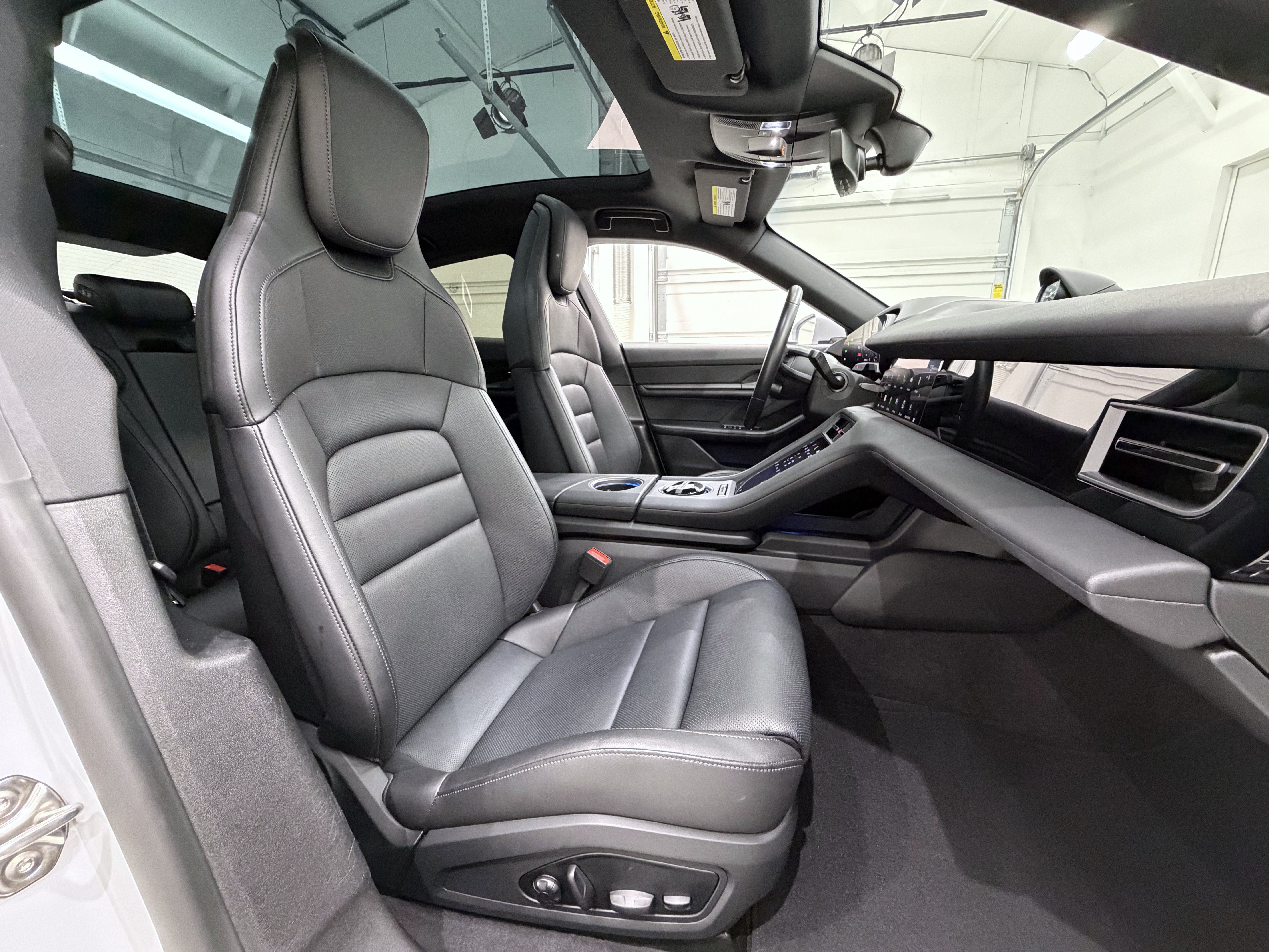 Certified 2025 Porsche Taycan RWD image 23
