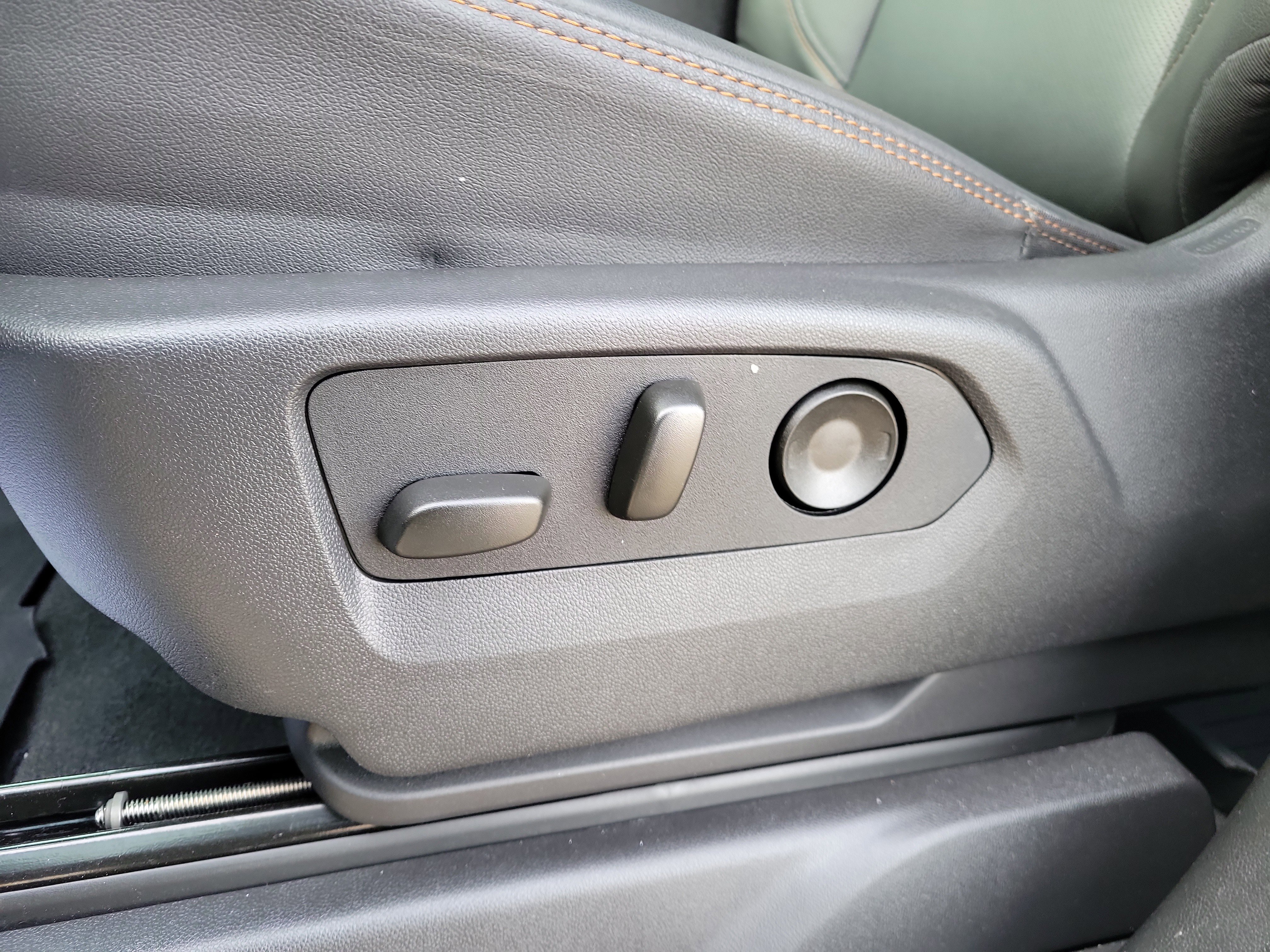 Used 2026 GMC Sierra 1500 AT4 w/ AT4 Premium Package image 17