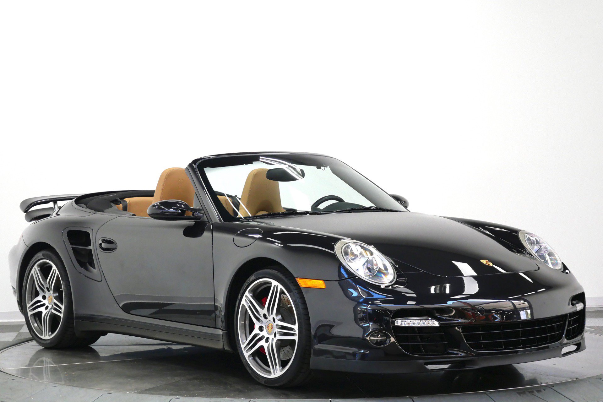 Used 2008 Porsche 911 Turbo AWD/4WD image 3