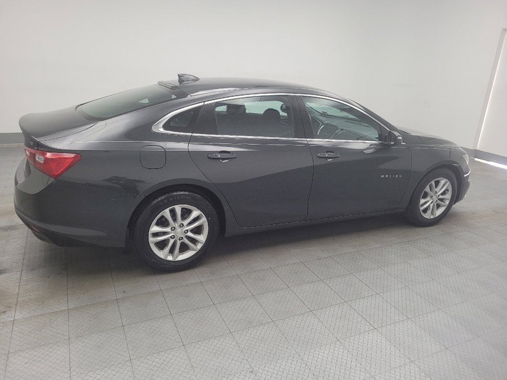 Used 2017 Chevrolet Malibu LT image 10