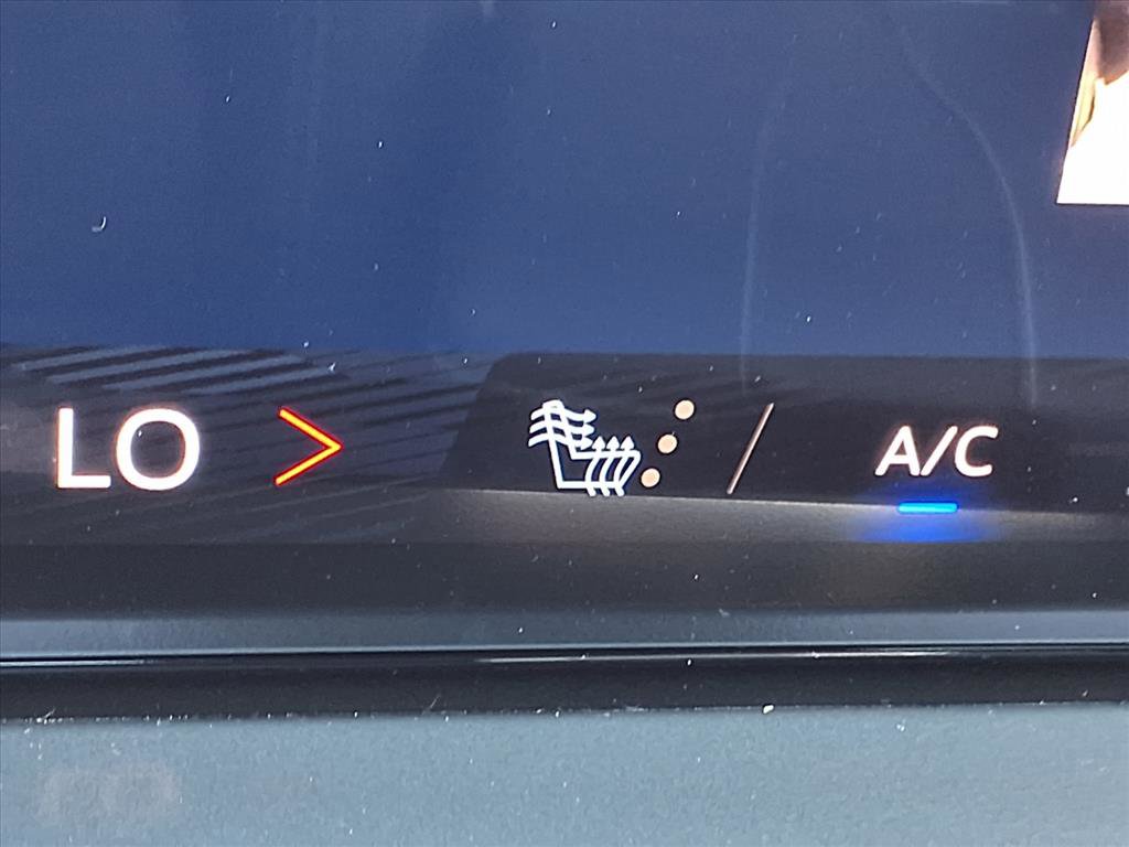 New 2026 Chevrolet Traverse LT w/ Enhanced Driving Package image 4