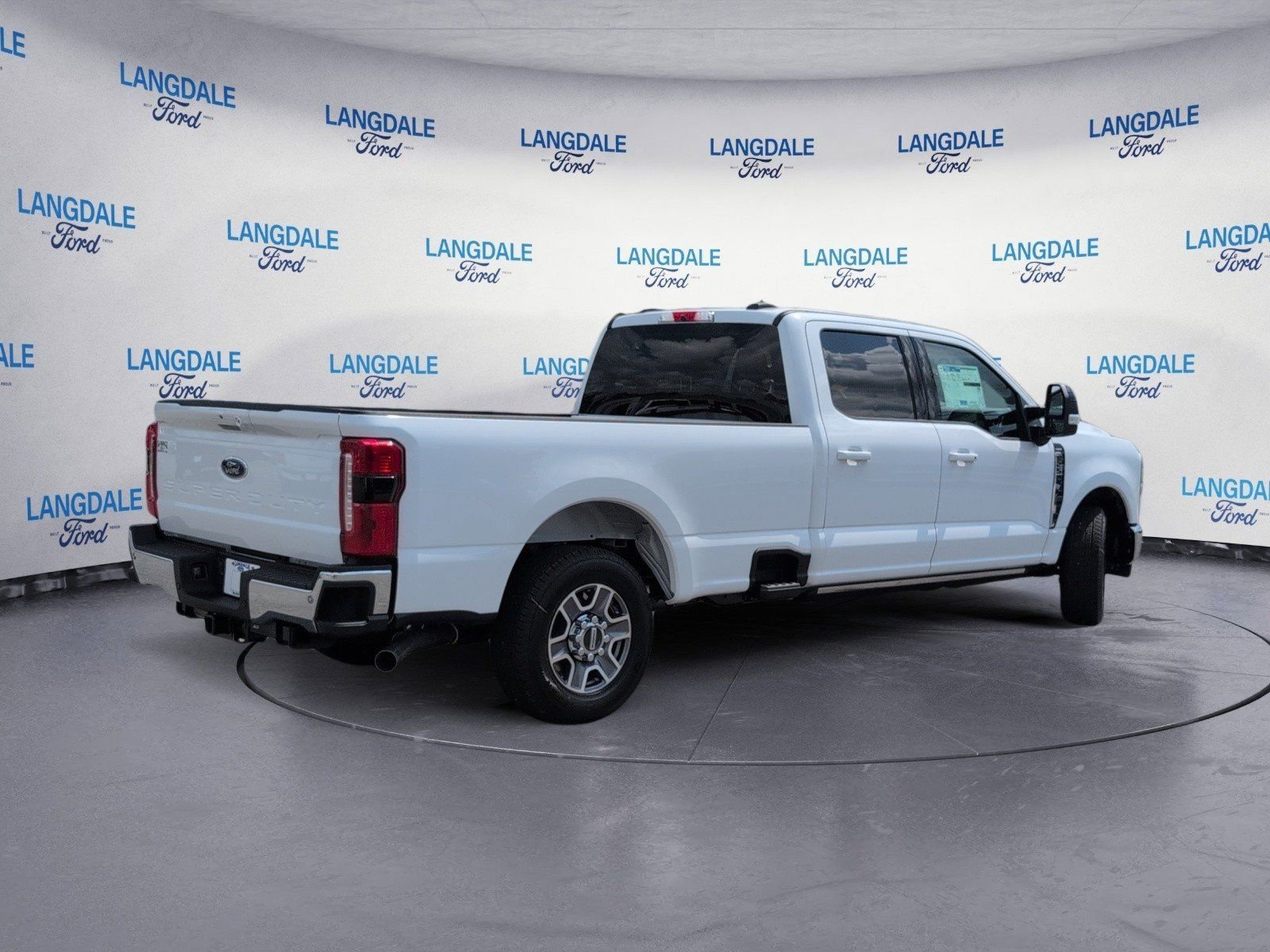 New 2026 Ford F250 Lariat video 4