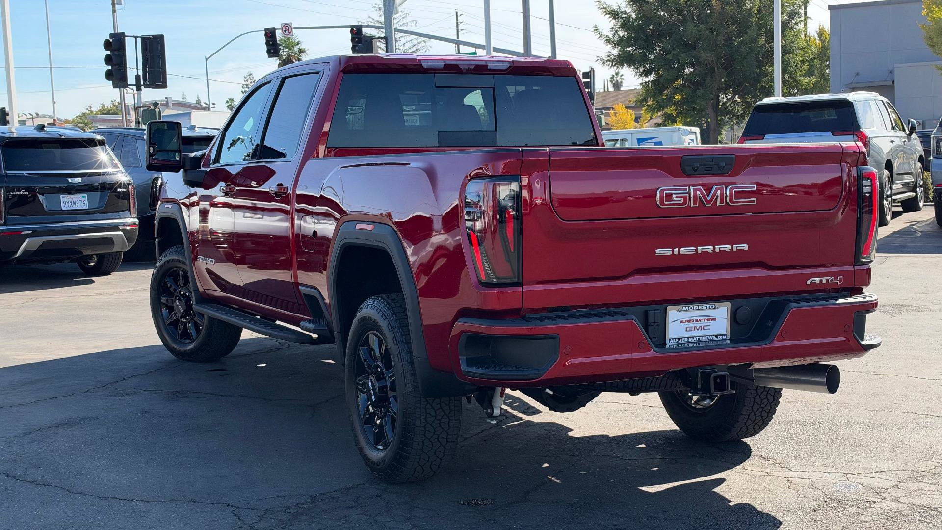 New 2026 GMC Sierra 2500 AT4 w/ AT4 Premium Plus Package AWD/4WD image 7