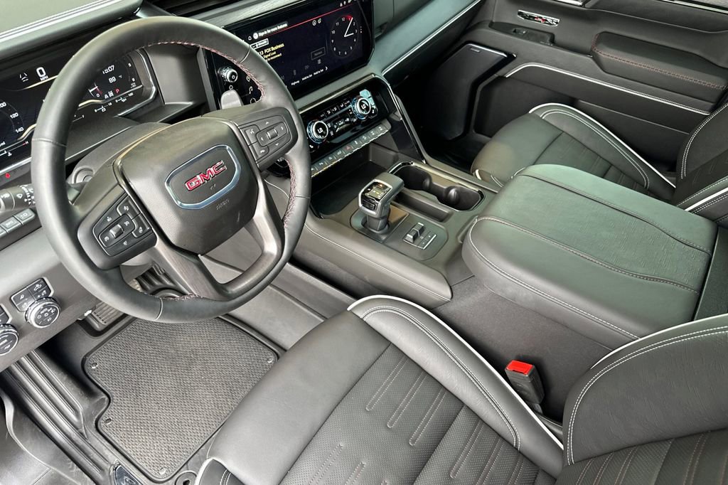 Used 2025 GMC Sierra 1500 AT4X image 10