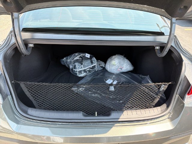 New 2026 Hyundai Elantra Sport FWD image 28