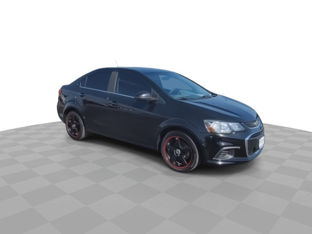 Used 2019 Chevrolet Sonic LT FWD image 2
