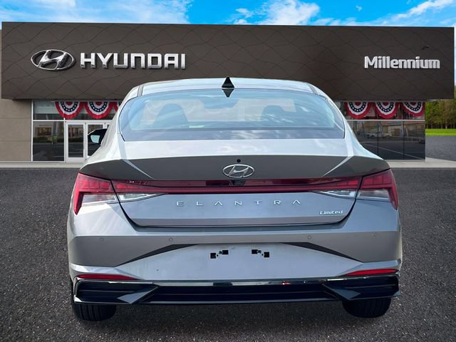 Certified 2023 Hyundai Elantra Limited FWD image 6
