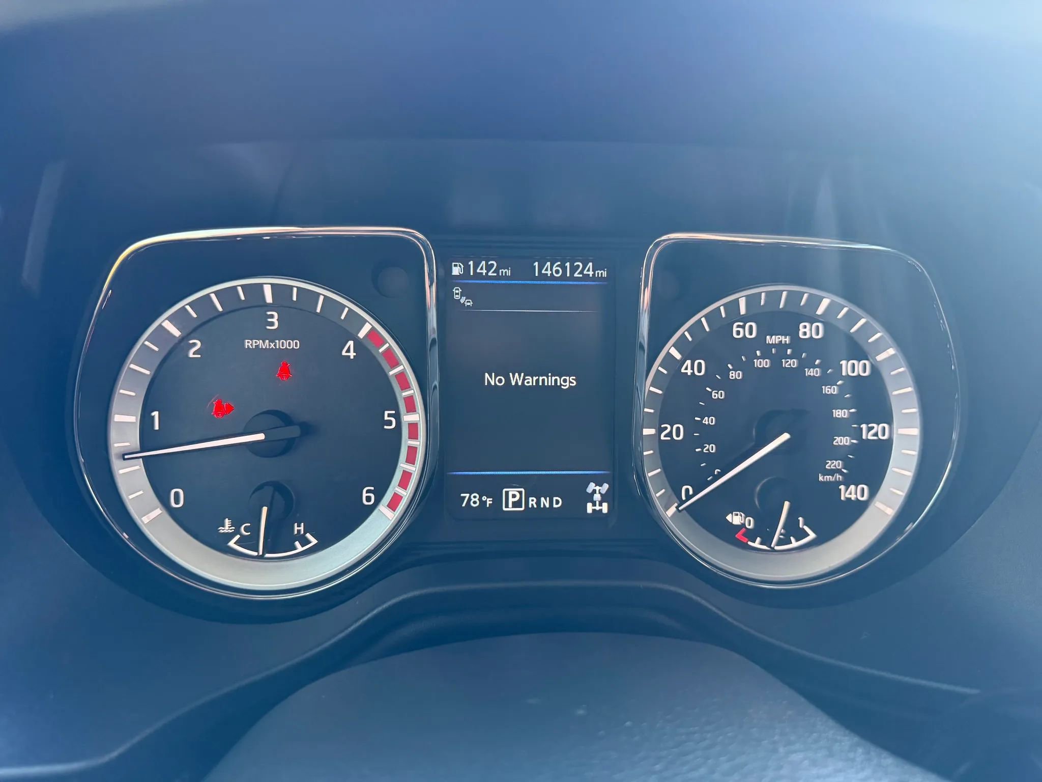 Used 2019 Nissan Titan PRO-4X AWD/4WD image 11