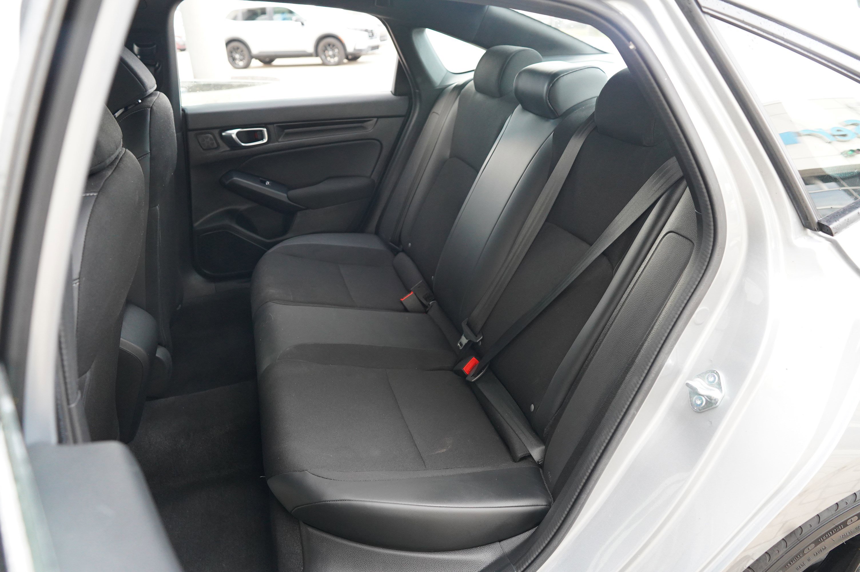 Used 2023 Honda Civic Sport image 31