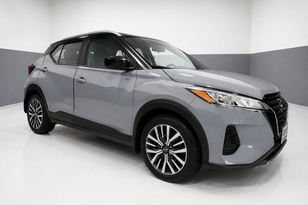 Certified 2023 Nissan Kicks SV FWD image 7