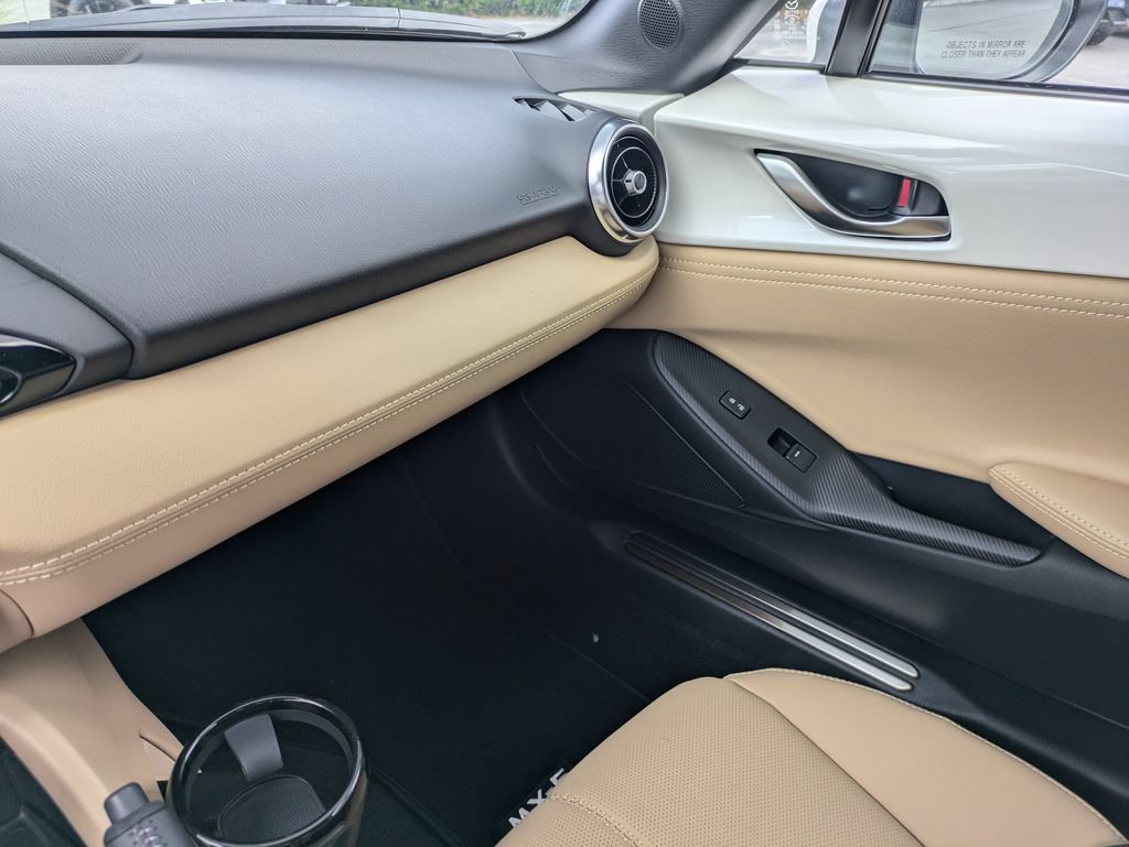 New 2026 MAZDA MX-5 Miata Grand Touring RWD image 15