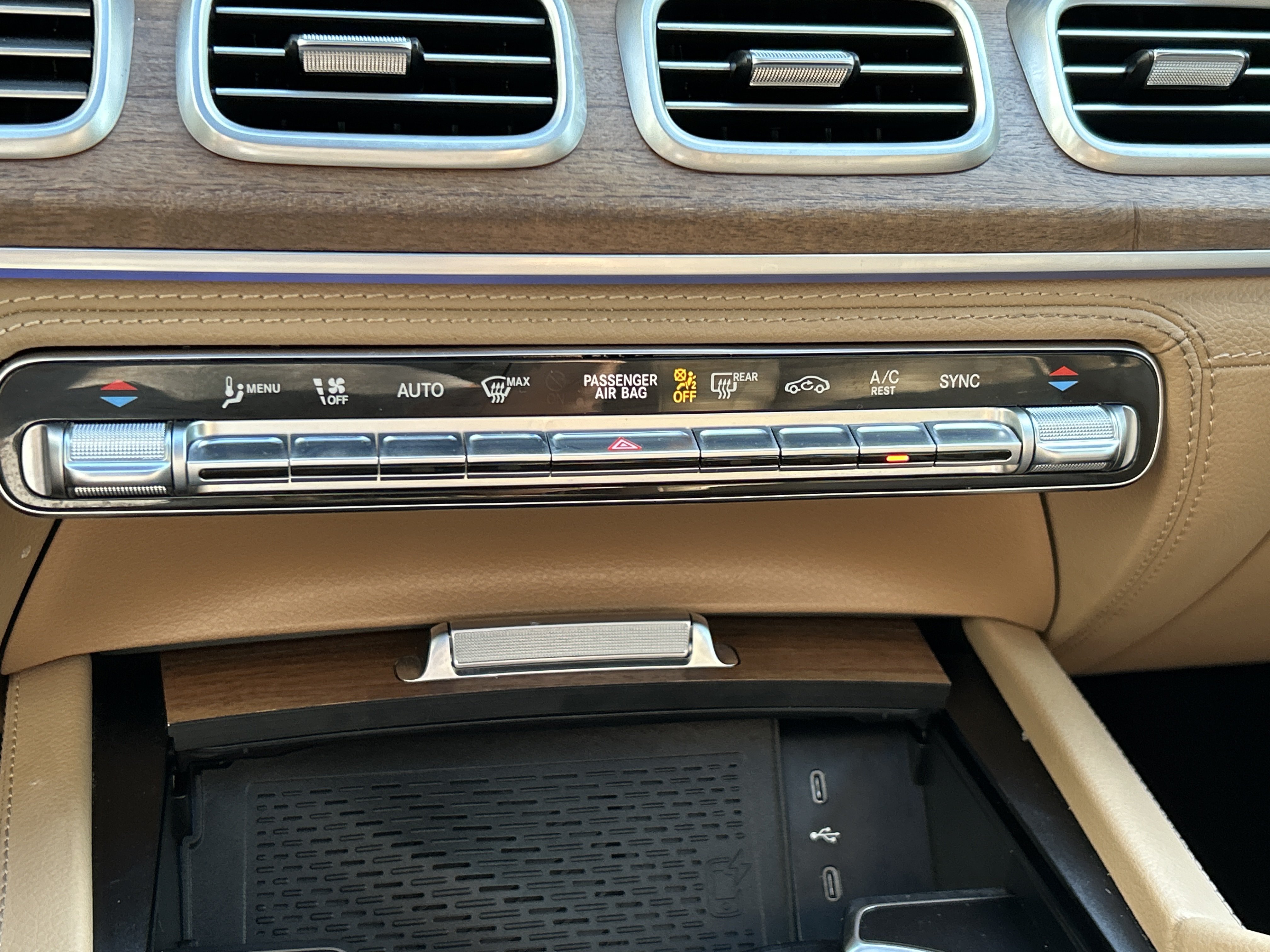 Certified 2024 Mercedes-Benz GLS 450 4MATIC image 35