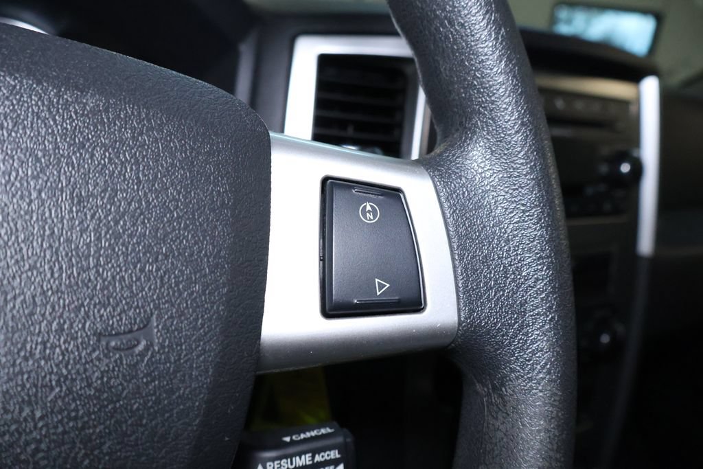 Used 2010 Jeep Grand Cherokee Laredo w/ Popular Equipment Group AWD/4WD image 21