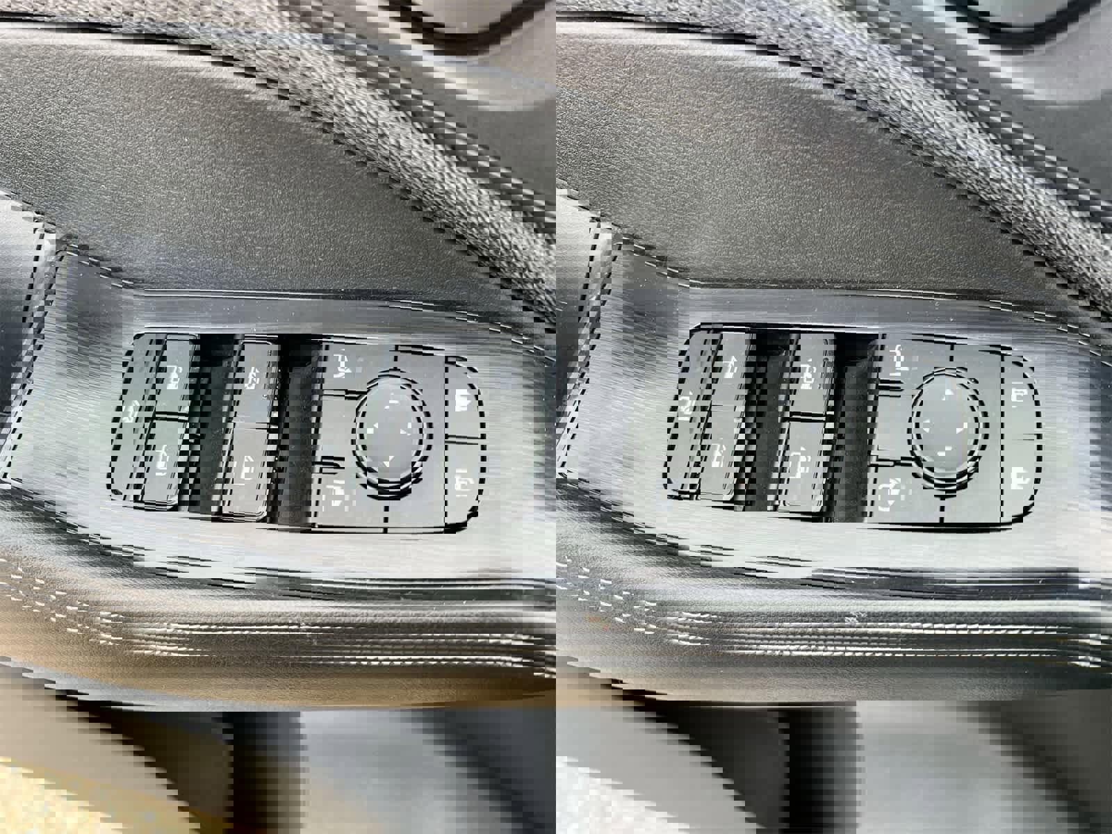 Used 2023 Nissan Rogue SV image 17