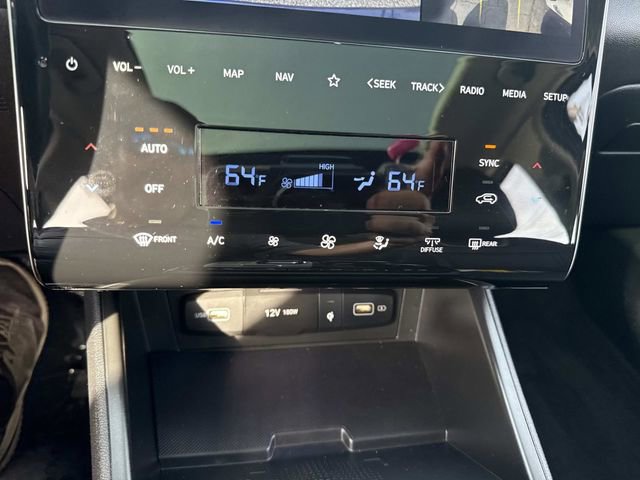 Certified 2022 Hyundai Tucson Limited w/ Cargo Package image 26