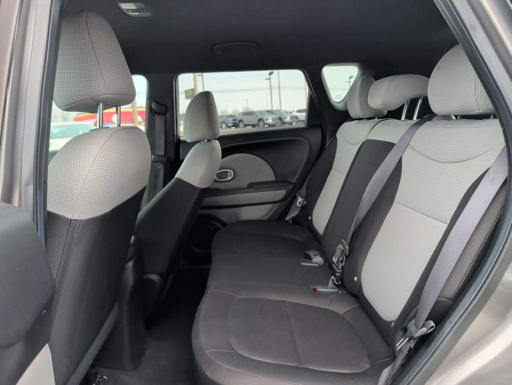 Used 2017 Kia Soul image 18