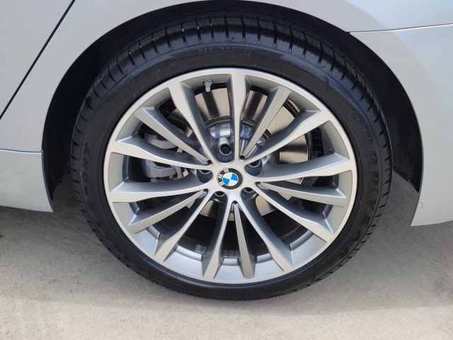 Used 2021 BMW 540i xDrive w/ M Sport Package AWD/4WD image 14