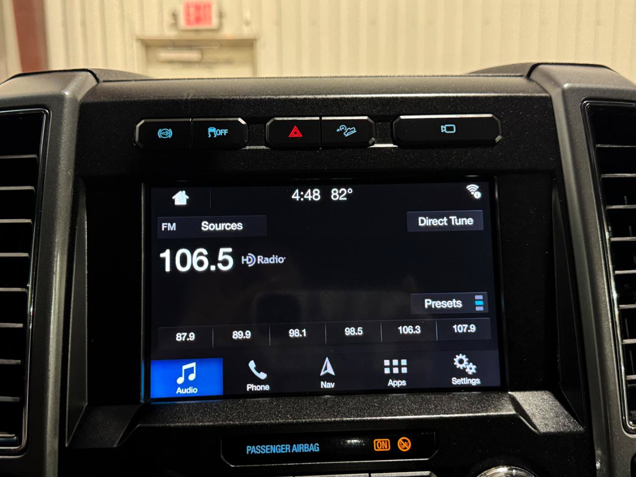 Used 2019 Ford F350 XLT w/ XLT Premium Package AWD/4WD image 37