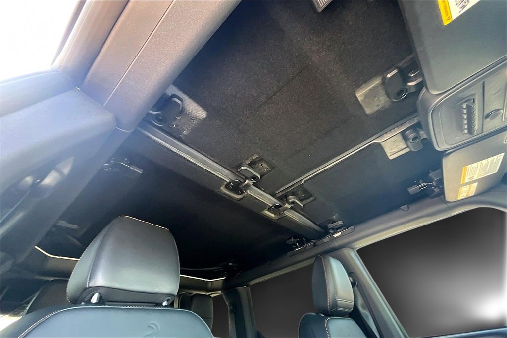 Used 2024 Ford Bronco Badlands image 17