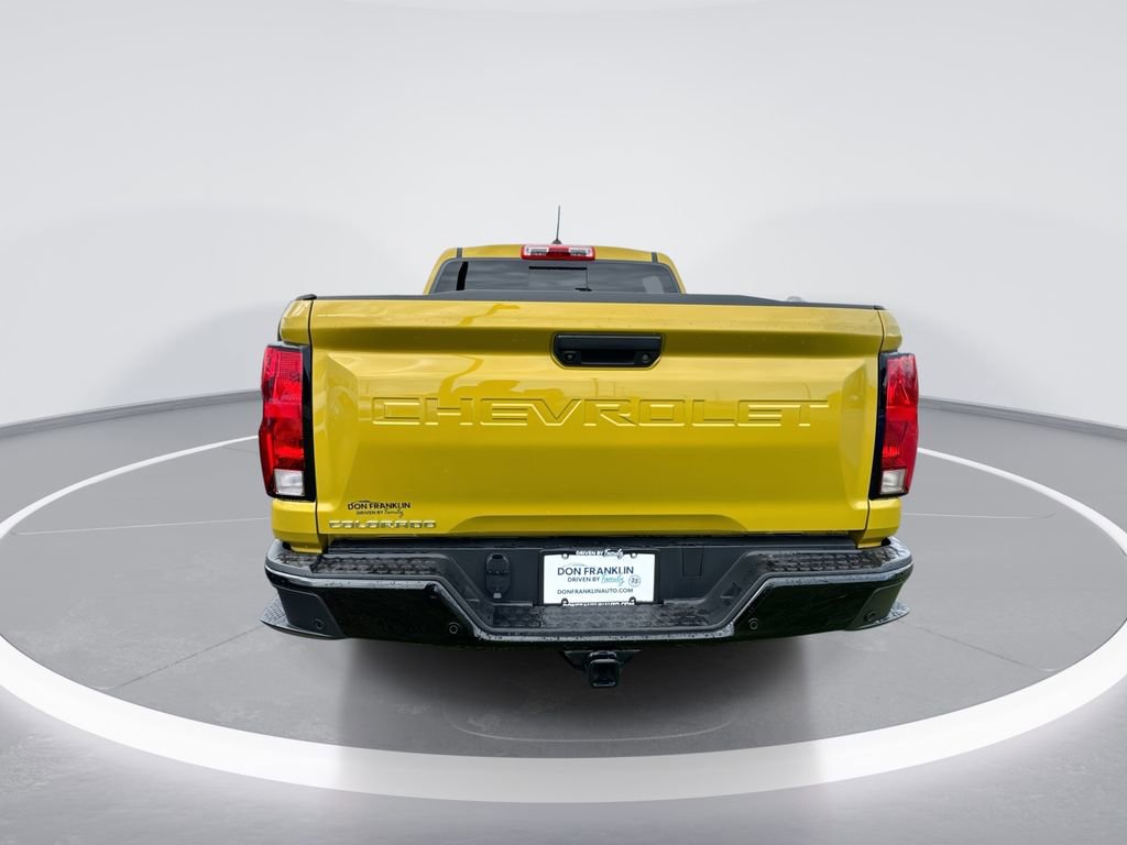 Used 2023 Chevrolet Colorado Trail Boss w/ Technology Package image 7