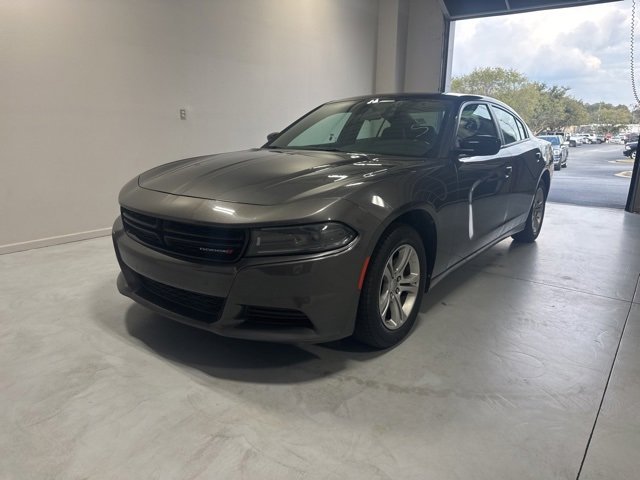 Used 2023 Dodge Charger SXT image 2