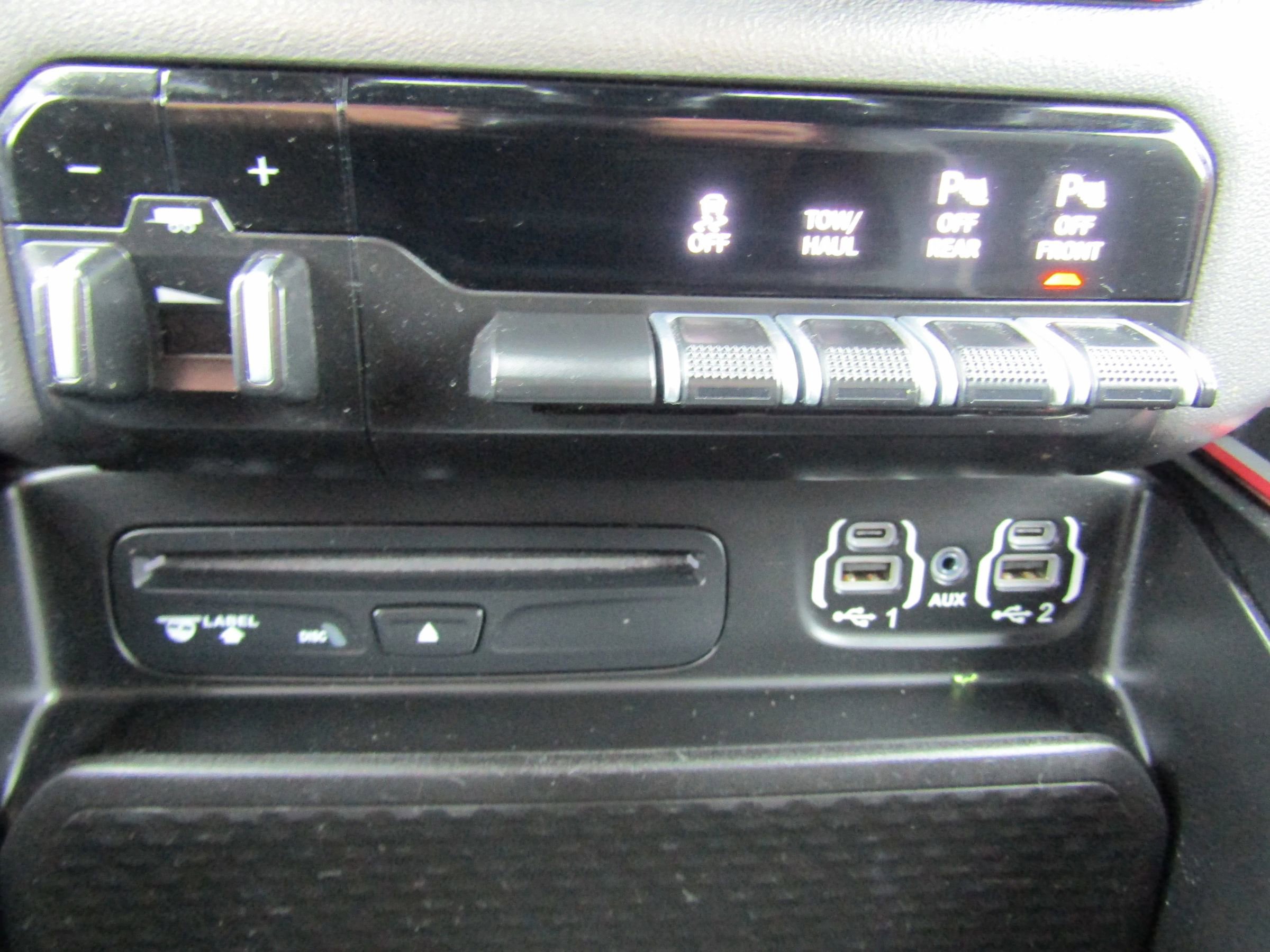Used 2019 RAM 1500 Rebel w/ Rebel Level 2 Equipment Group AWD/4WD image 46
