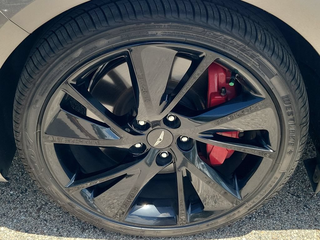 Used 2023 Genesis G70 3.3T w/ Sport Prestige Package RWD image 7