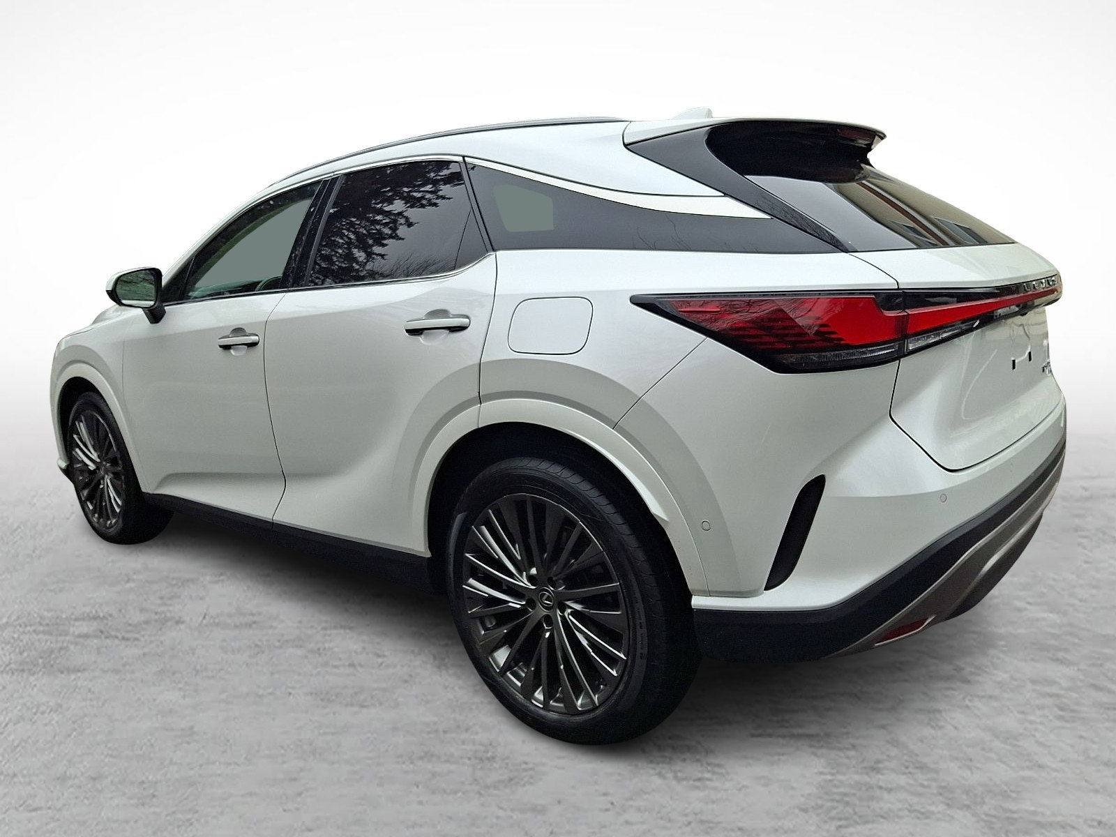 Certified 2023 Lexus RX 350 Premium w/ Accessory Package (Z1) image 4