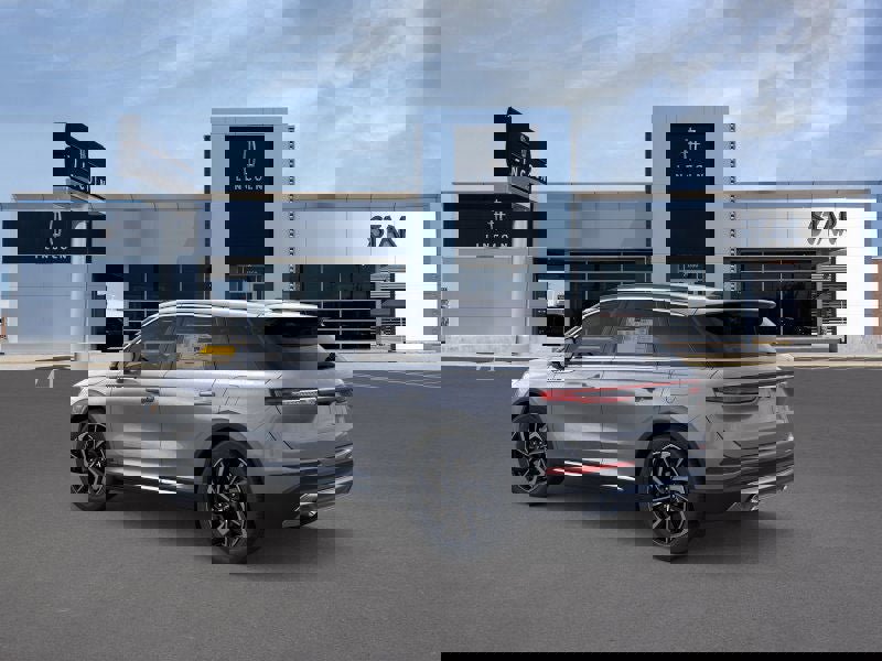 New 2025 Lincoln Corsair Reserve w/ Rear Removable Package Tray image 4