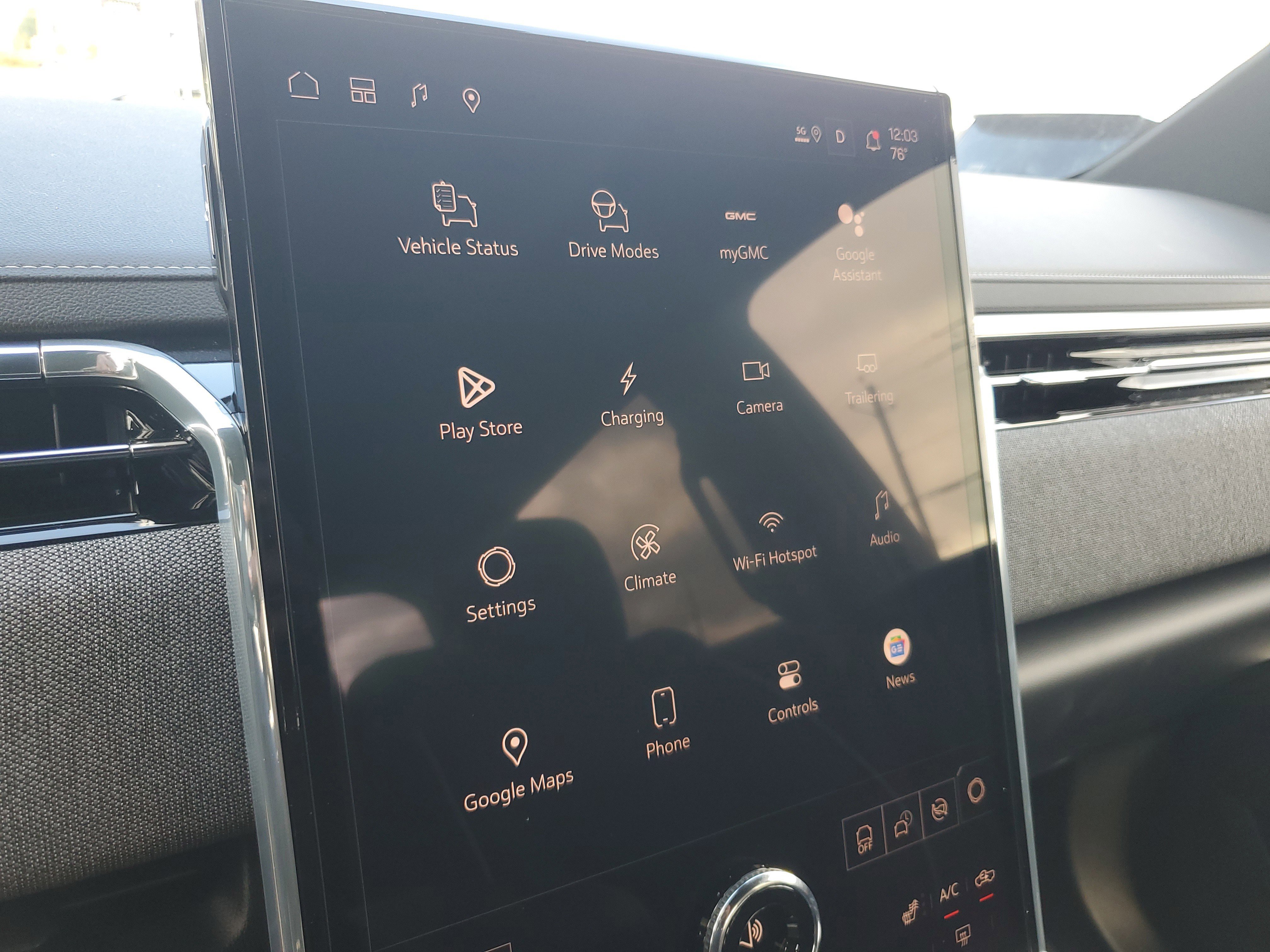 New 2026 GMC Sierra EV Elevation image 26