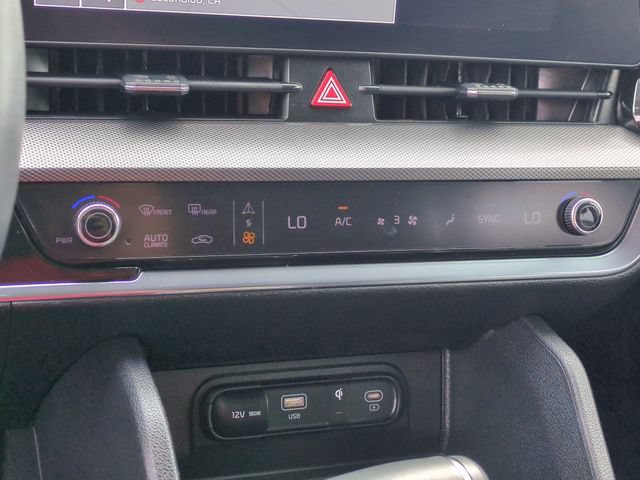 Certified 2025 Kia Sportage SX AWD/4WD image 25