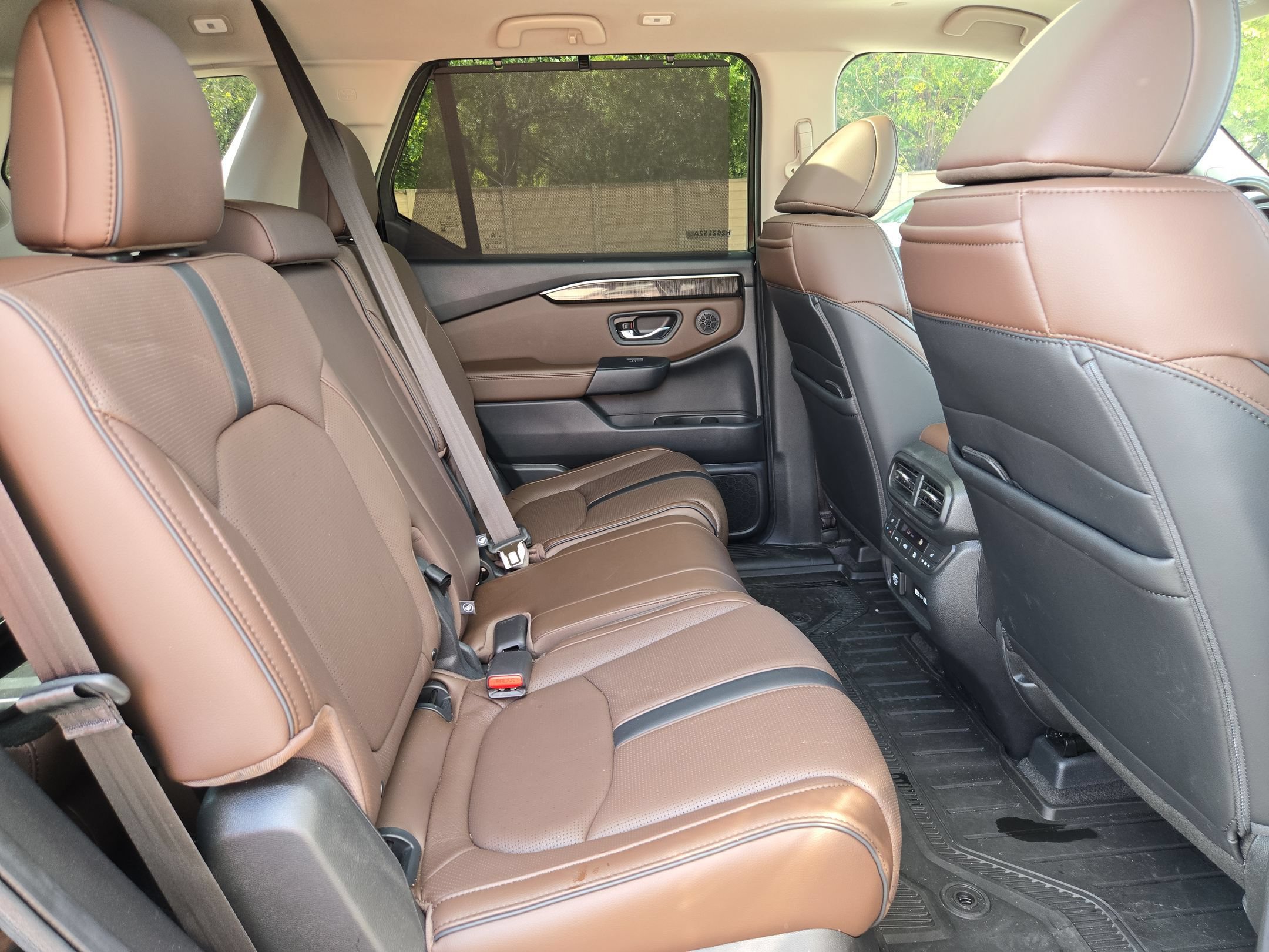Used 2023 Honda Pilot Elite image 25