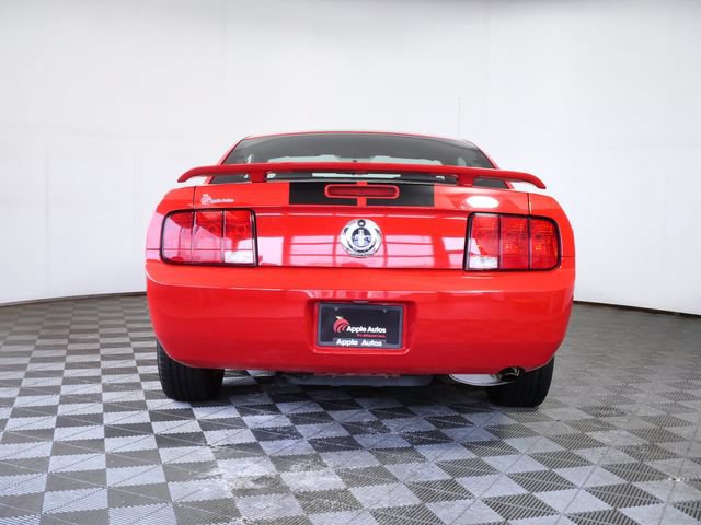 Used 2005 Ford Mustang Coupe RWD image 5