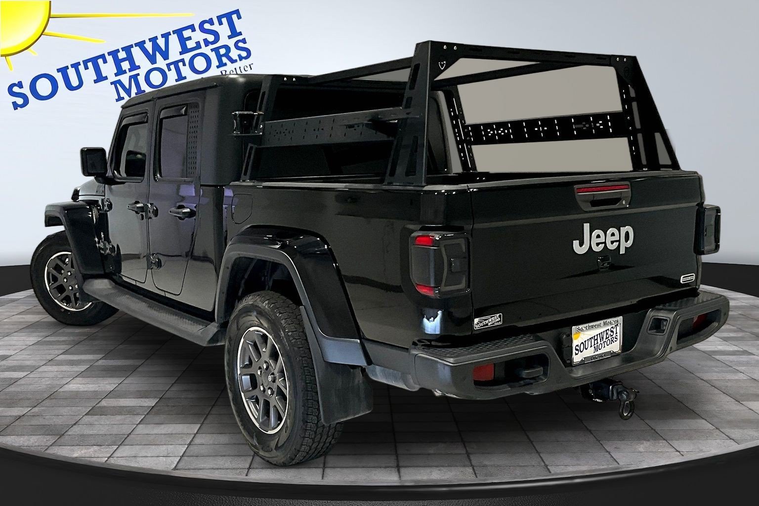 Used 2021 Jeep Gladiator Overland w/ Popular Equipment Package AWD/4WD image 5