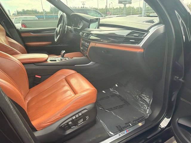 Used 2016 BMW X5 M AWD/4WD image 9