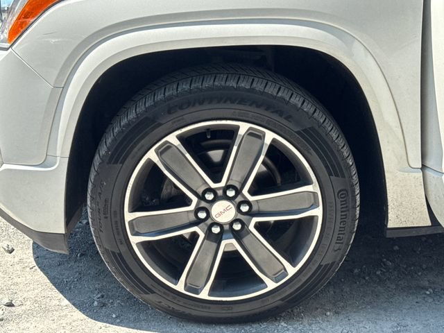 Used 2019 GMC Acadia Denali w/ Technology Package AWD/4WD image 26
