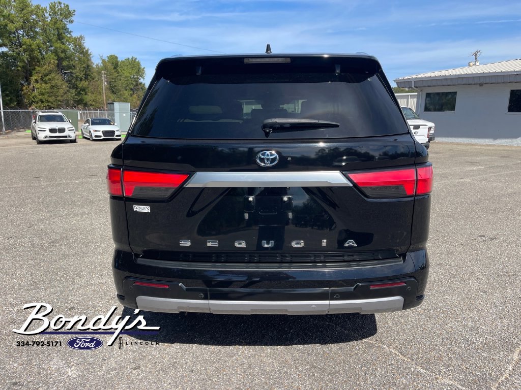 Used 2023 Toyota Sequoia Capstone RWD image 13